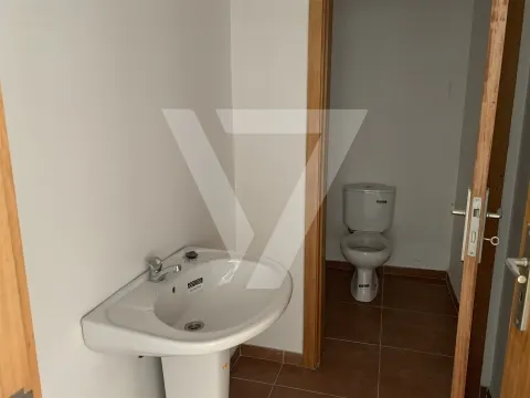 Shop/Office for Sale next to the metro - Matosinhos Sul.