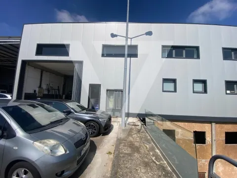 Armazém À Venda Zona Industrial de Baguim do Monte - Gondomar