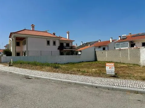 Alcains, lote moradia isolada