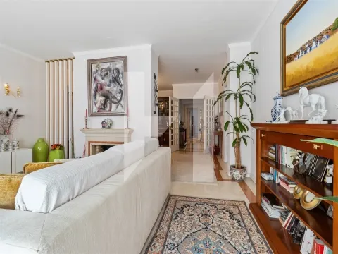 T3 em condominio com Piscina, Ginasio e Jardim