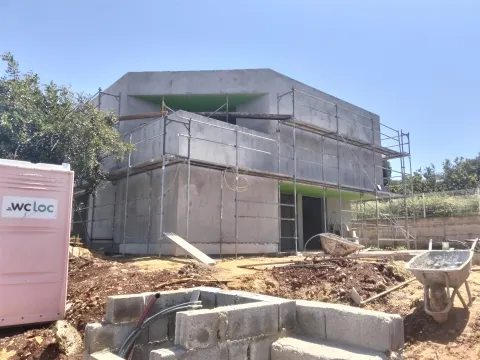 Moradia nova, T3, Portimão