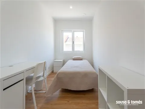Oportunidade de Investimento – Apartamento T6 Arrendado a Estudantes | Centro de Leiria - ST4405