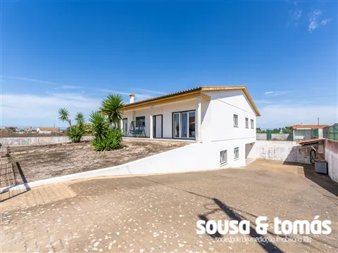Moradia T3+1