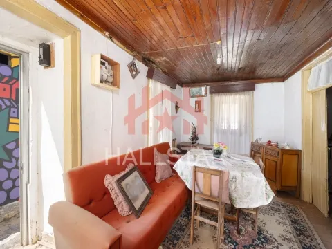 Skrotad byggnad 4 Sovrum