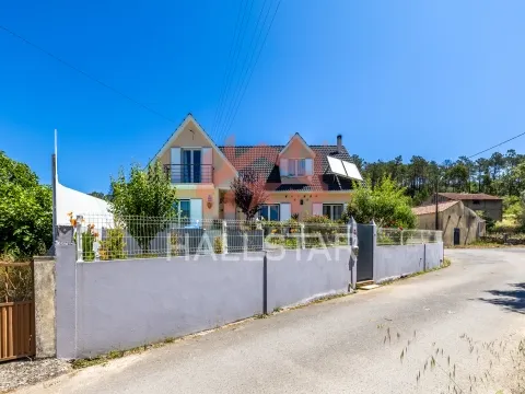 Vrijstaand huis 3 kamerwoning + 1