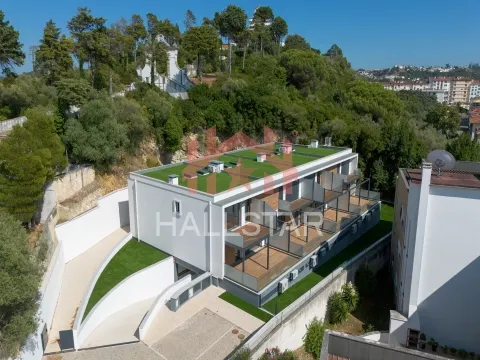 New 3-Bedroom House / Garage / Leiria City Center