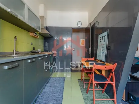 Apartamento T4 / Centro Leiria / Rua Miguel Torga