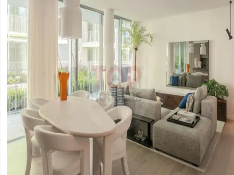 T2 de luxo - Prata Riverside Village