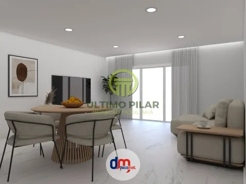 APARTAMENTO T2 COM LUGAR DE GARAGEM E ARRUMOS