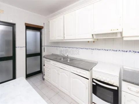 Apartamento T2 em Repeses