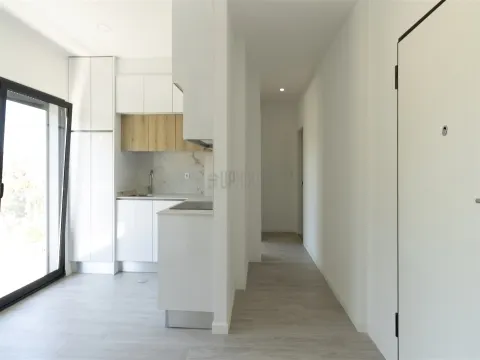 Apartamento T1 NOVO, Junto ao Centro de Viseu