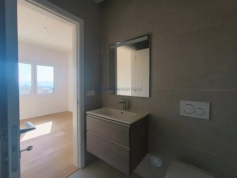 Appartamento 4 Vani +1