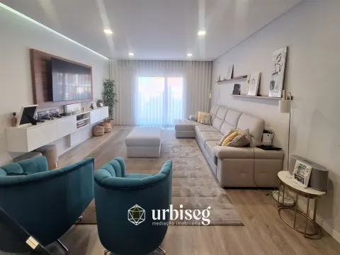 DUPLEX PREMIUM – A DEFINIÇÃO DO LUXO NA FIGUEIRA DA FOZ
