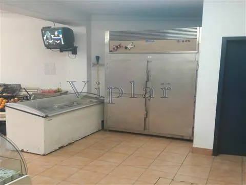 MINI MERCADO EM CUSTÓIAS