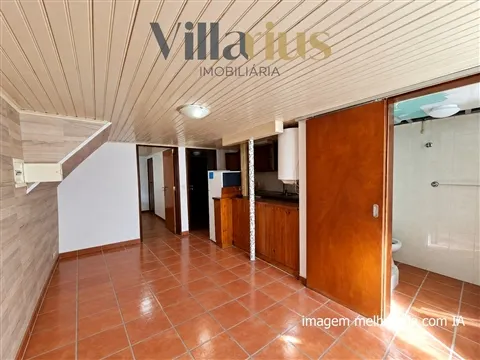 Apartamento T1 – O Charme de uma Casa Antiga na Zona Histórica de Tomar