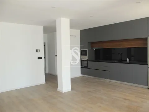 Apartamento T2 em Lixa