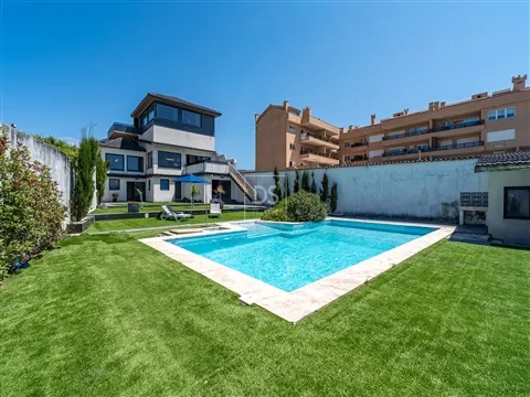 Moradia T4