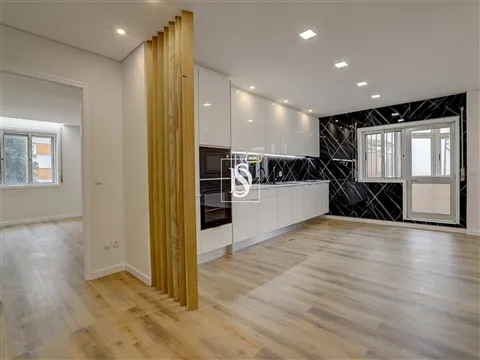 Apartamento T4+1