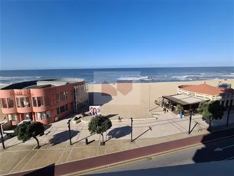 ARRENDAMENTO -  Apartamento na Av. dos Banhos