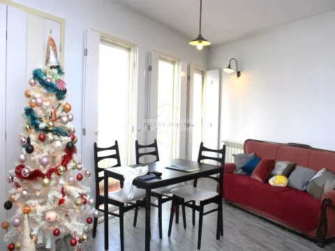 Apartamento T3 em Vouzela, dentro da vila