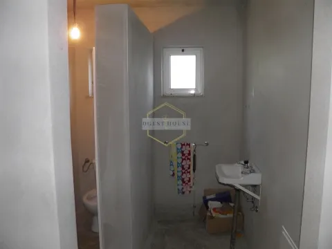 AVIÁRIO COM TERRENOS RÚSTICOS