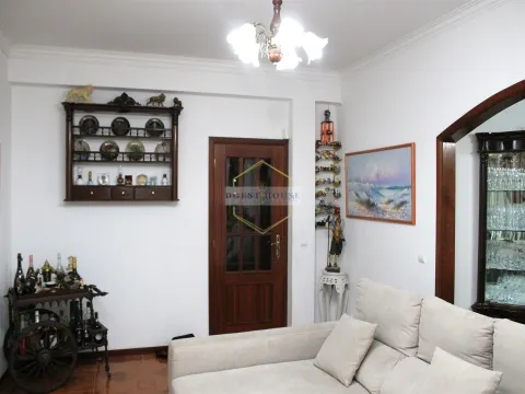 Moradia T5 com Piscina_ Oliveira de Frades_ São João da Serra