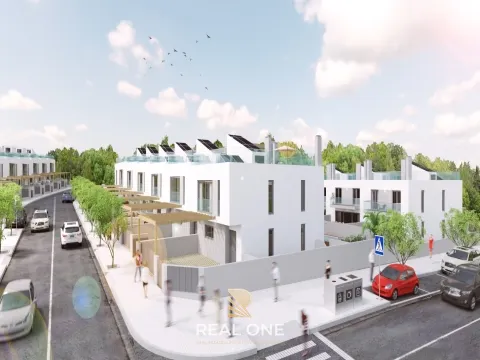 Villa de 4 dormitorios con piscina privada en Nueva Urbanización de lujo, Montenegro