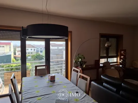 Apartamento T4 Duplex de Prestígio no Centro de Tondela