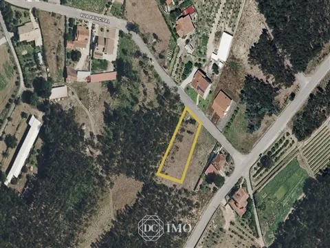 Lote de terreno urbanizável com potencial de construção – Outeiro de Cima | 1.200 m²