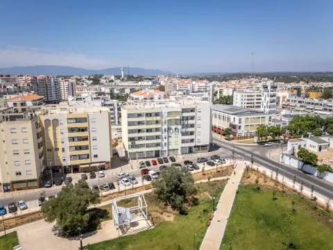4-Bedroom Apartment in Portimão