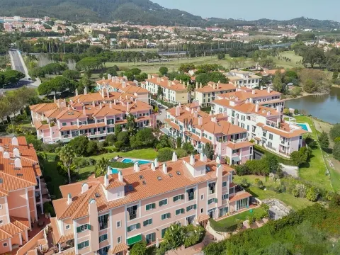 Piso de 5 habitaciones en Quinta Da Beloura.