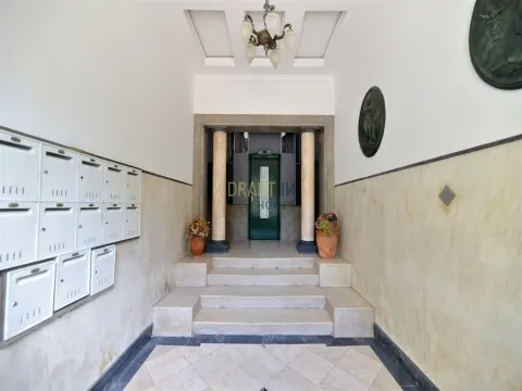 5-bedroom apartment for rent in the heart of Lisbon
