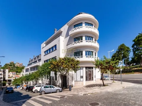 Shop for Rent in the Heart of Leiria