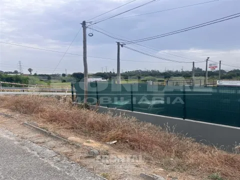 Terreno Para Venda – 6.000 m² | Localização Estratégica junto ao Aeroporto