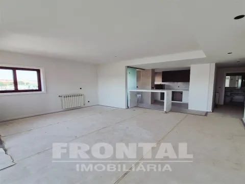 Apartamento T3 | São Mamede de Infesta, Matosinhos