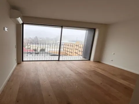 T3 novo Matosinhos Sul - Varanda a Sul vistas sobre o Parque Cidade