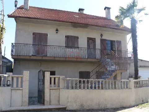 Moradia Isolada T3+3