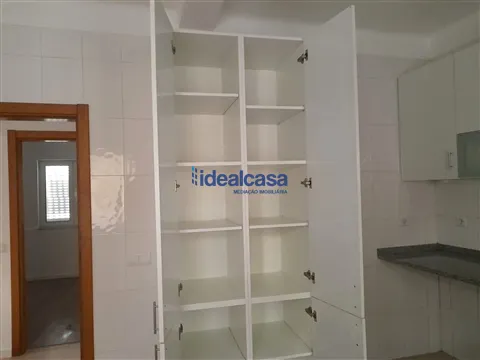 T2 com terraço e aparcamento – Estrada de Eiras