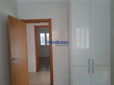 T2 com terraço e aparcamento – Estrada de Eiras