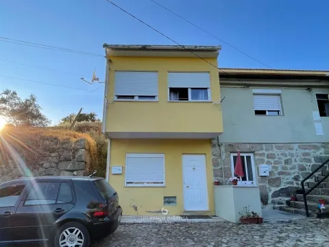 Moradia T1 em Medelo – Lamego