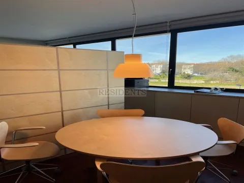 Bureau | Studio à Pinheiro Manso, Porto