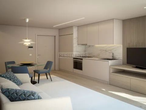 Immeuble avec un projet de 10 T1 à Foz Velha