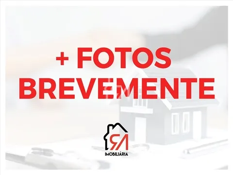 Moradia T4