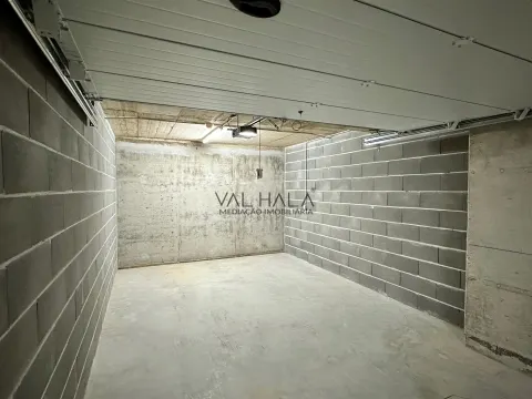 Garagens Box Privadas na Zona Ribeirinha de Portimão