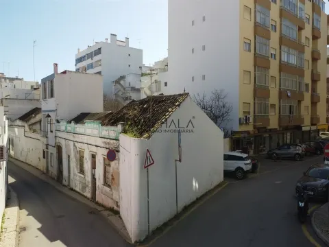 House Renovate, Portimão Historical Centre (ARU), Portimão
