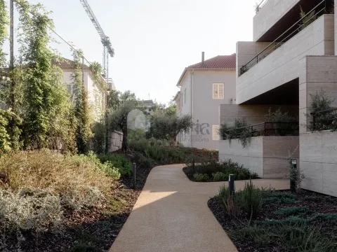 Apartamento T4 de LUXO - Rua dos Combatentes da Grande Guerra - Guimarães