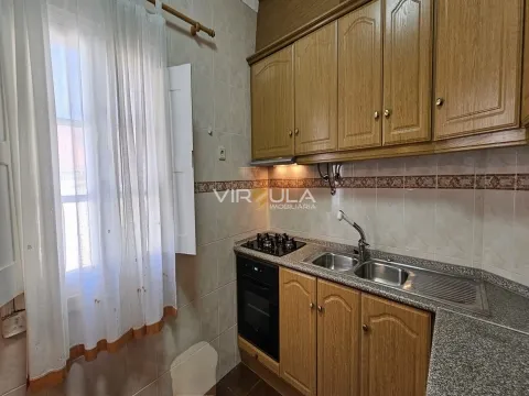 Prédio - 5 Frações em Propriedade Horizontal  - Castelo Branco