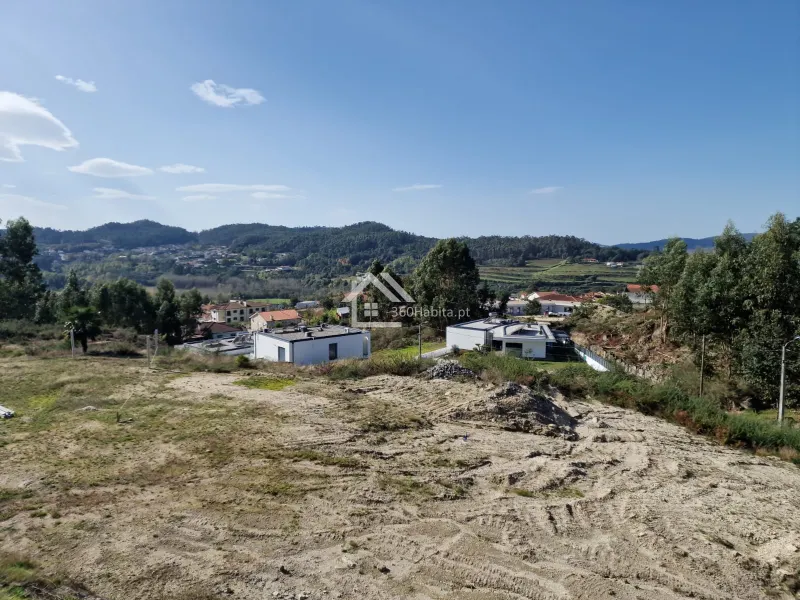 Lote de Terreno em Fafe