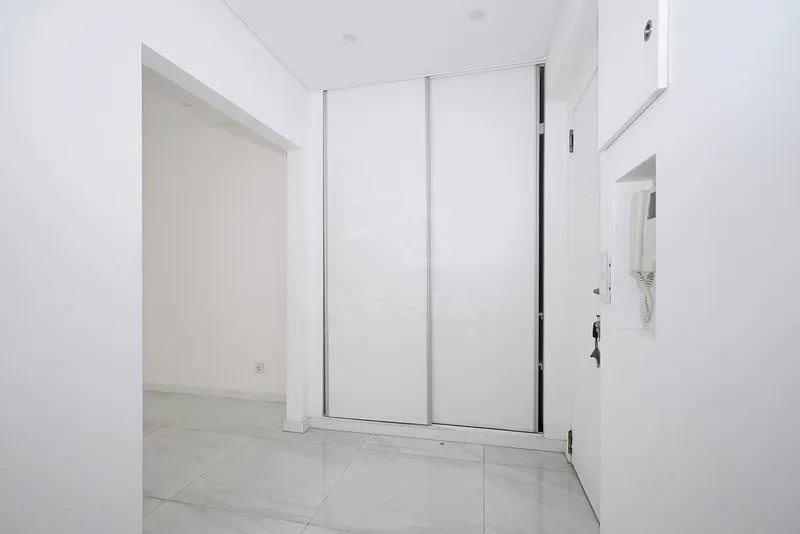 Apartamento T2 - Renovado - Pronto a Habitar - Cascais