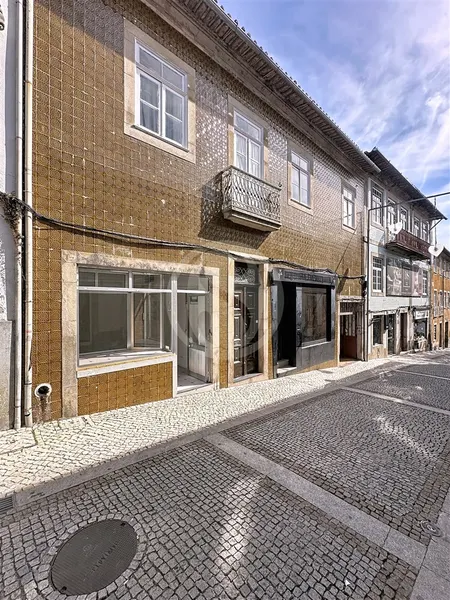 Moradia T6